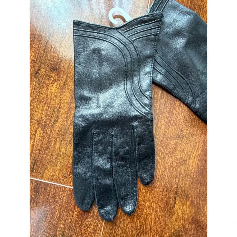 Classique Vintage Black Washable Leather Gloves Made in Italy Decorative Stitch